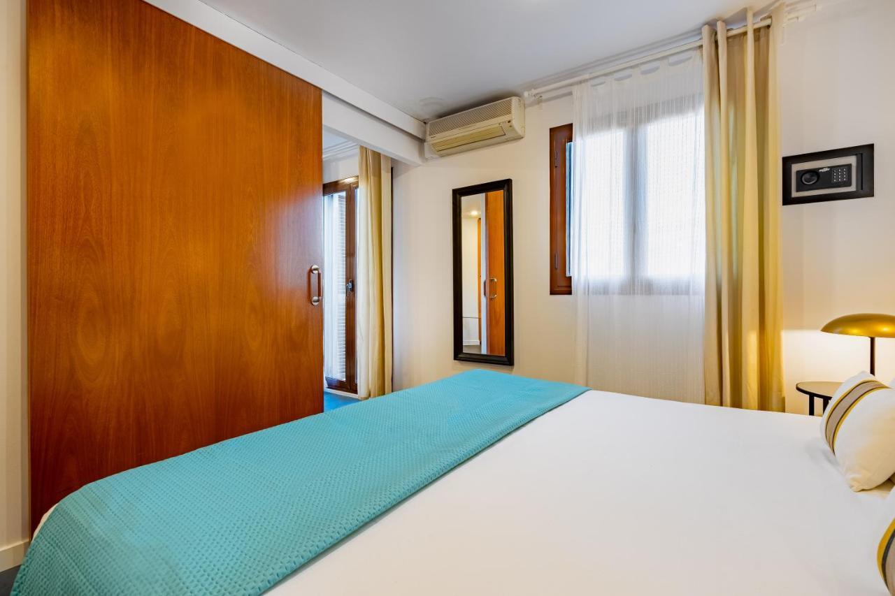 One-Bedroom Apartment Balcony