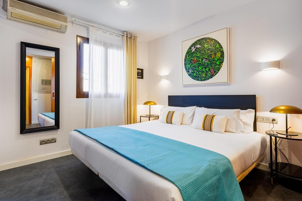 One-Bedroom Apartment Balcony