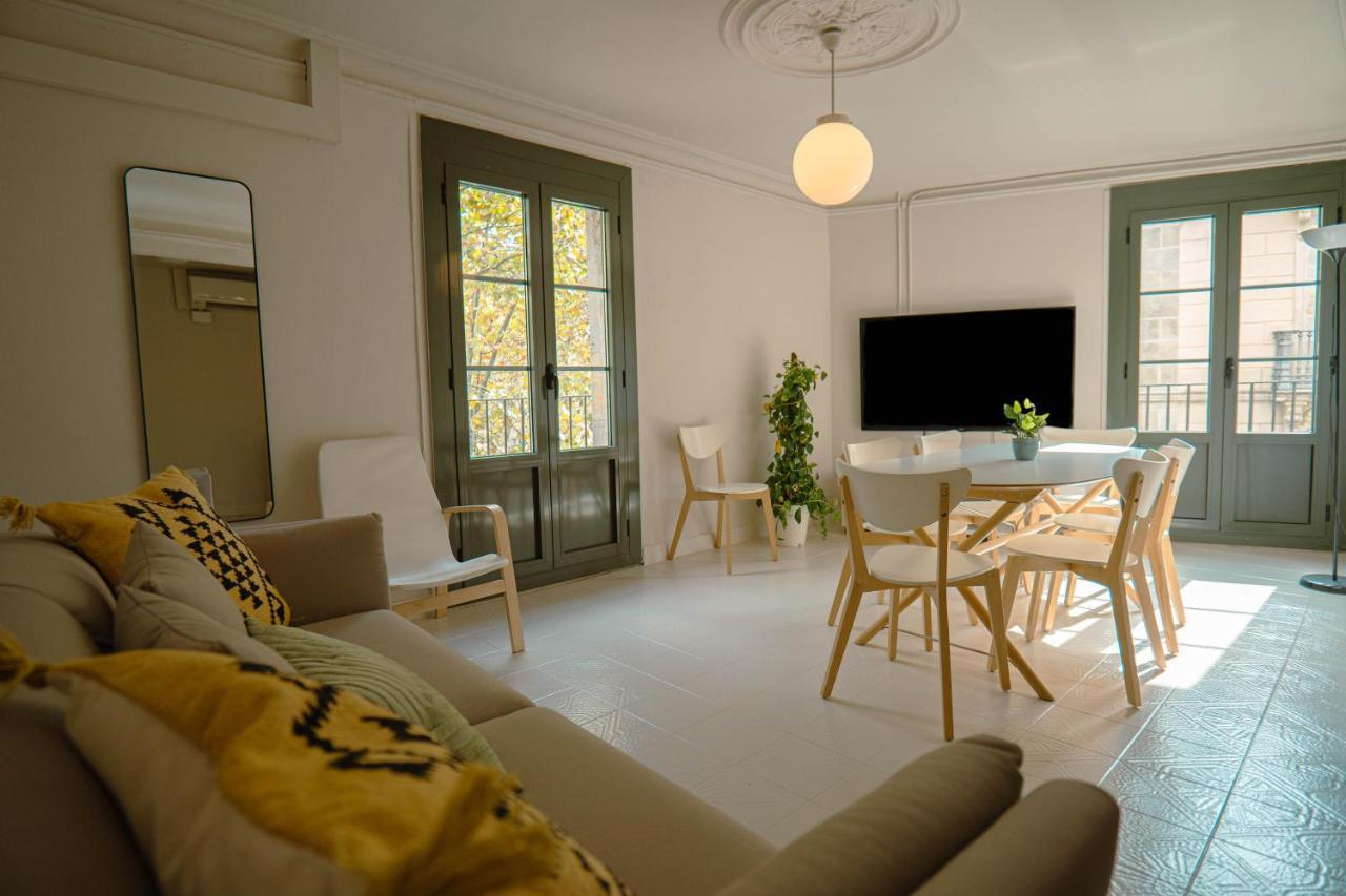 Three-Bedroom Apartment,1330719131:JPEG