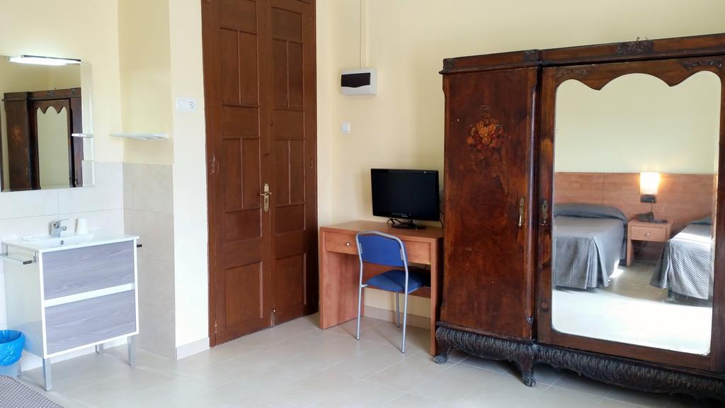 Camera Tripla con Bagno in Comune