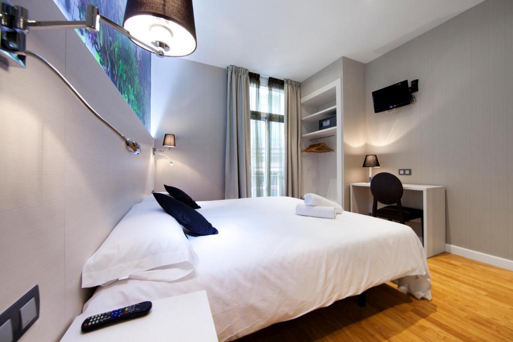 Camera Doppia con Letti Singoli con Letto Supplementare