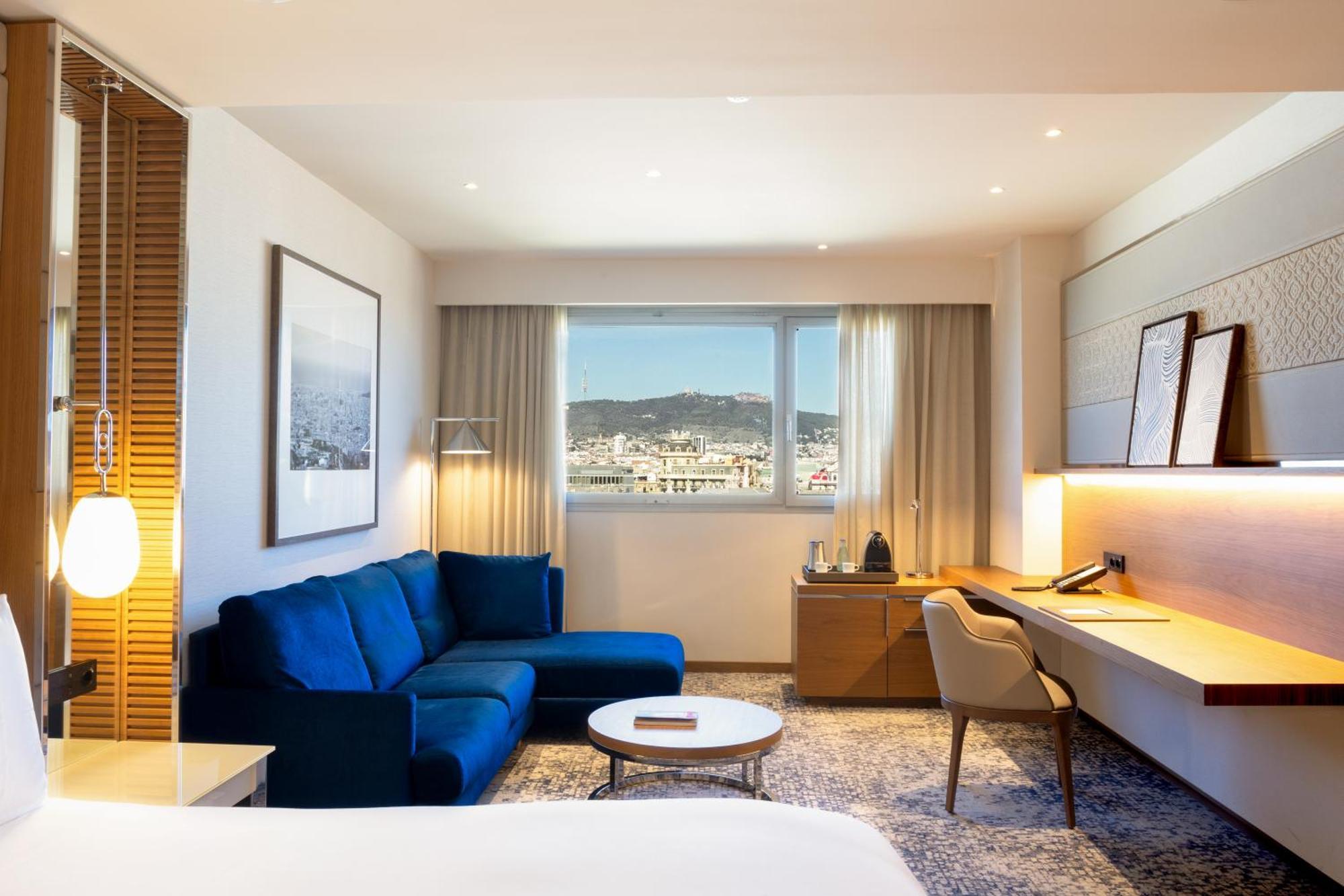 Classic King Room City View