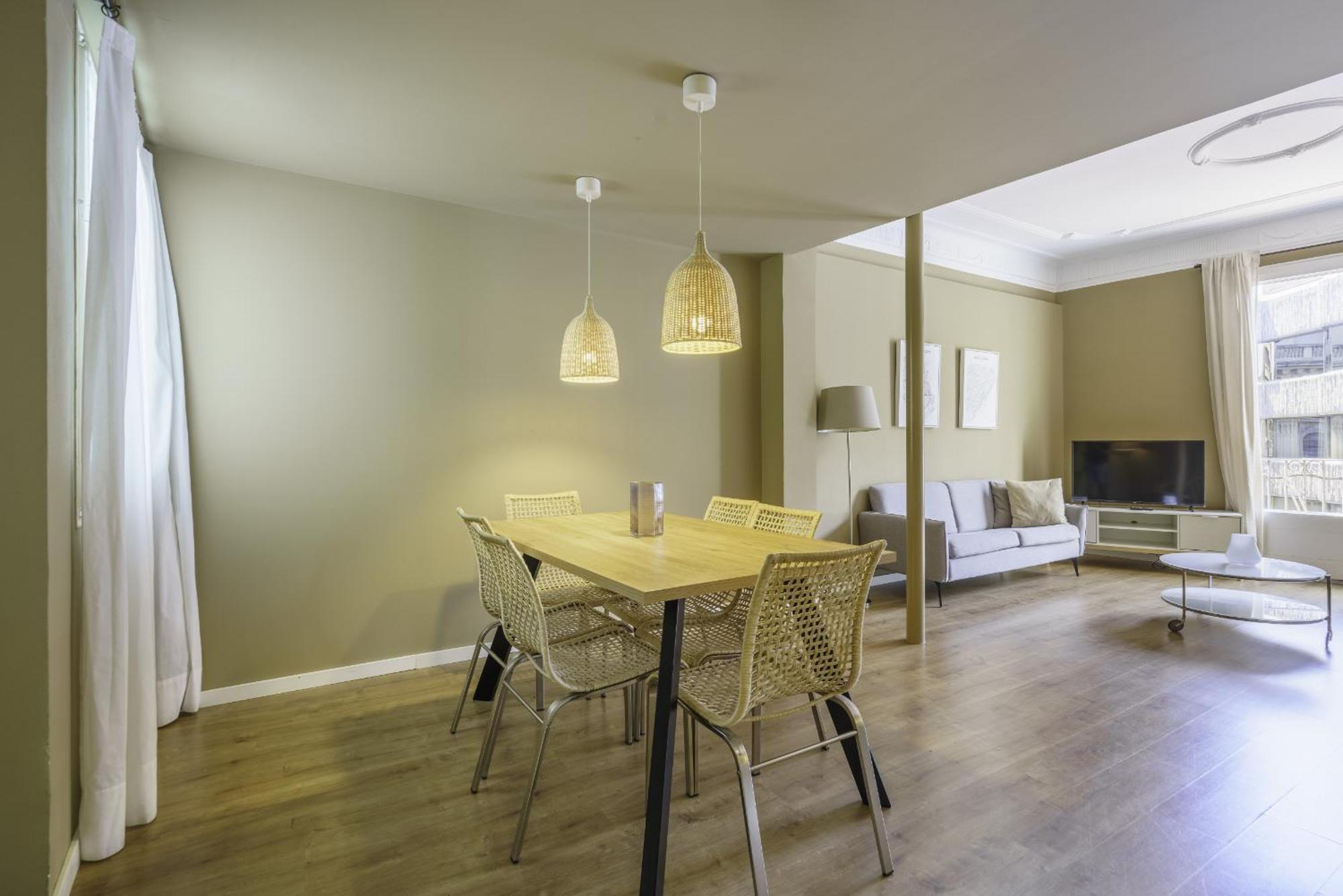 Appartamento con 3 Camere da Letto