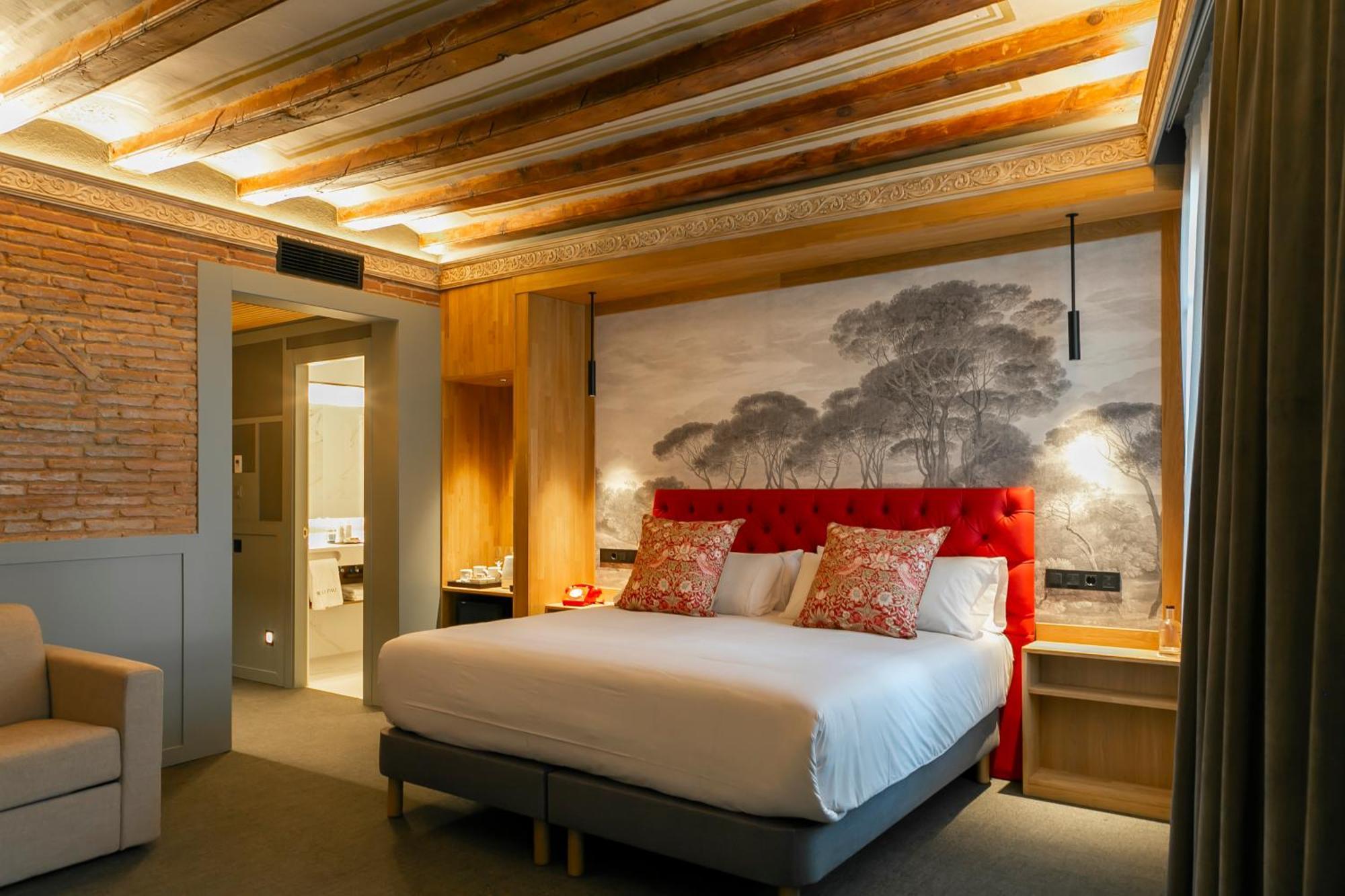 Grand Luxe Room