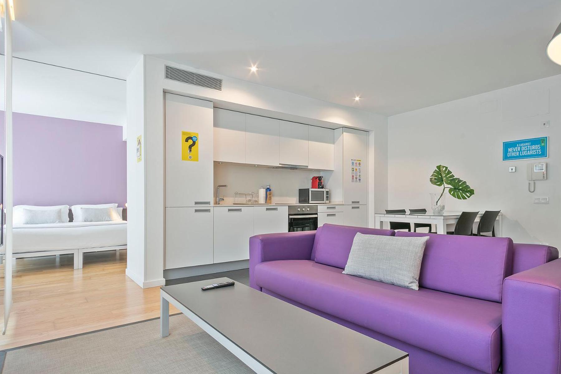 Superior Upper Floors