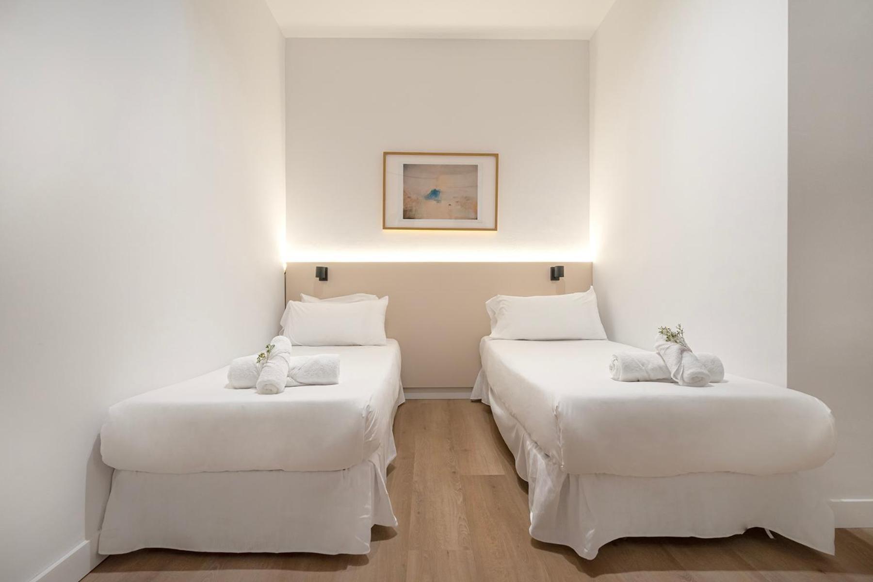 Appartamento con 2 Camere da Letto e Balcone