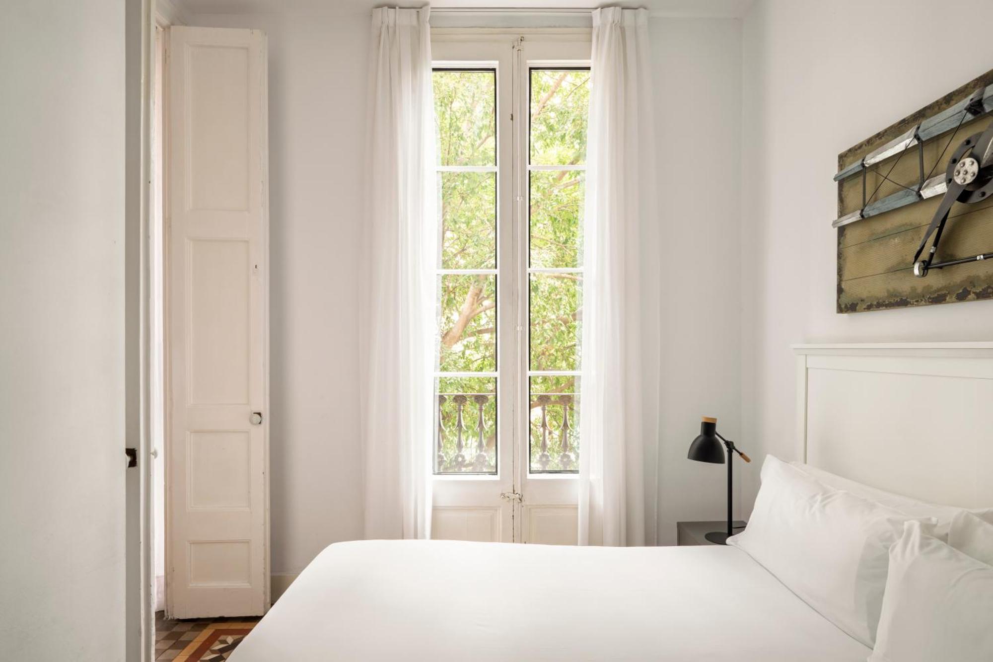Five-Bedroom Apartment