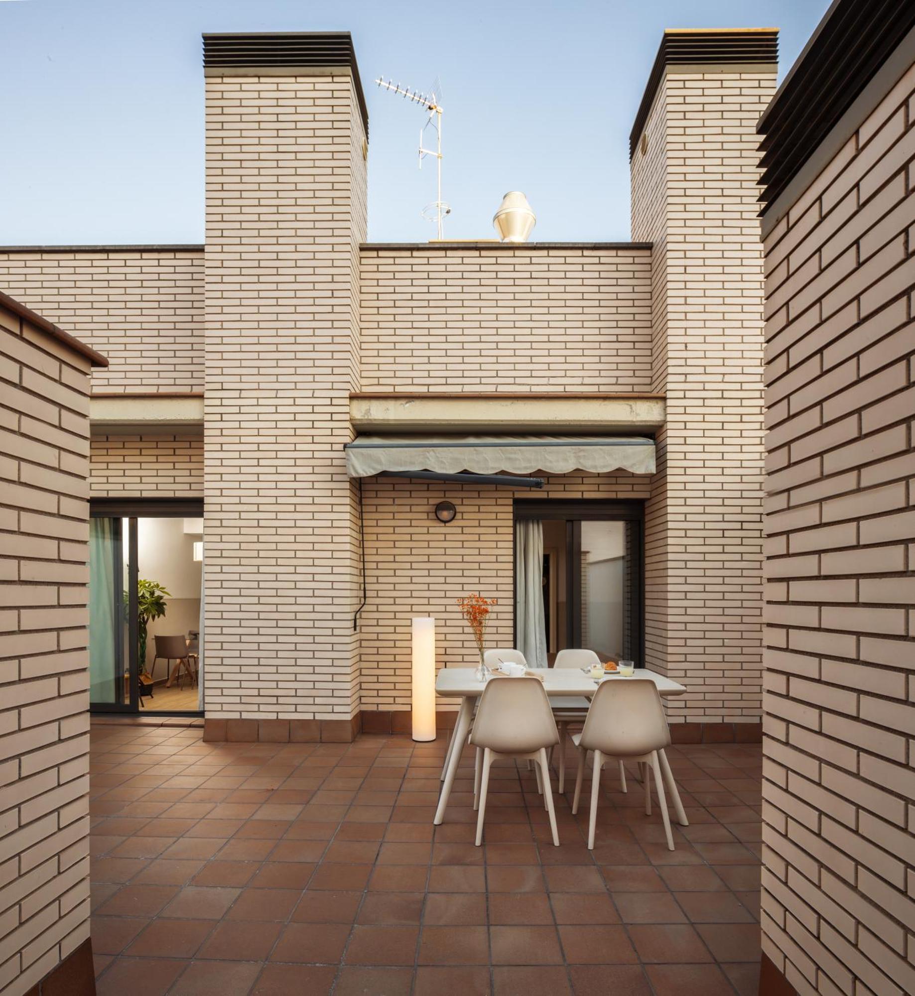 One-Bedroom Apartment Terrace