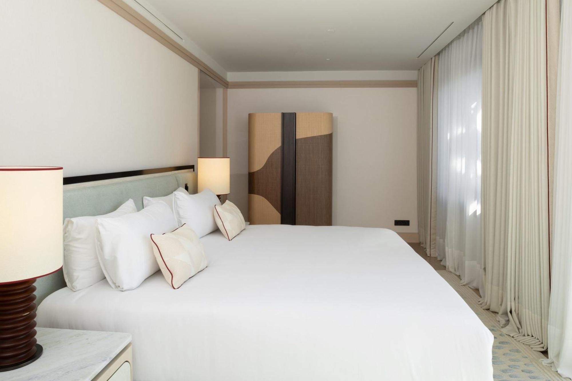 Two-Bedroom Suite,1765801867:JPEG