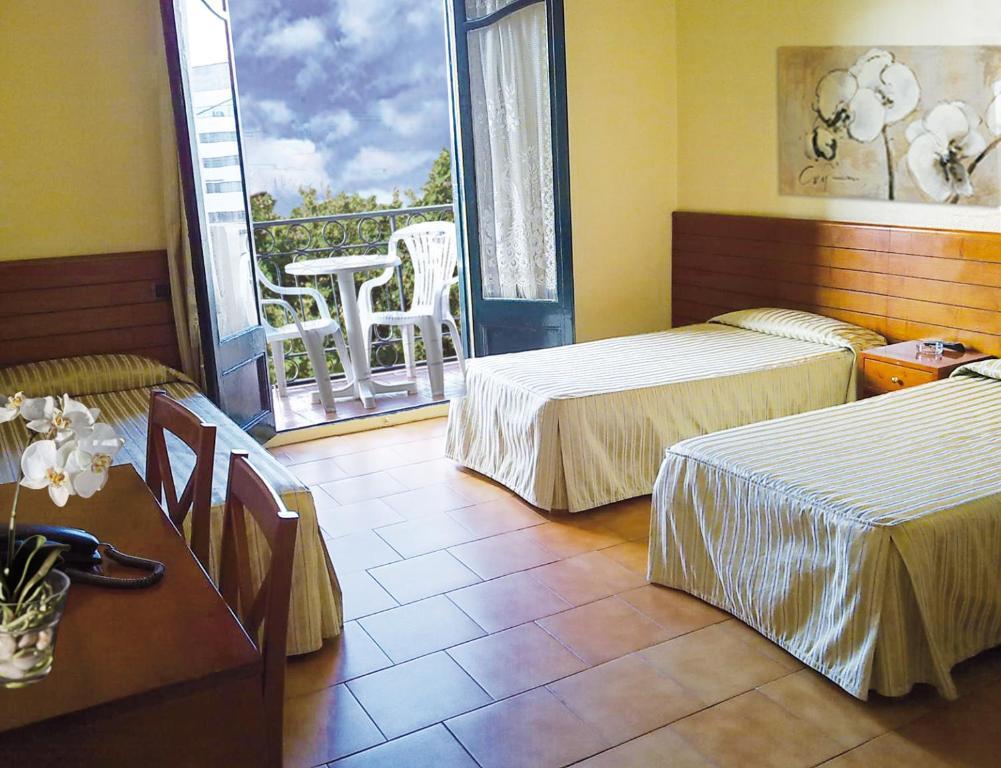 Twin Room Extra Bed