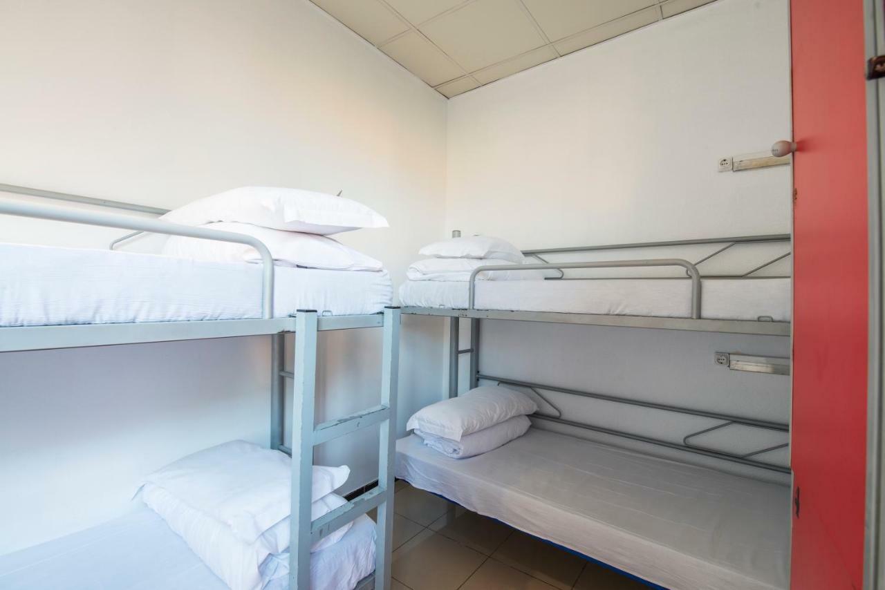 Camera Quadrupla con Bagno in Comune