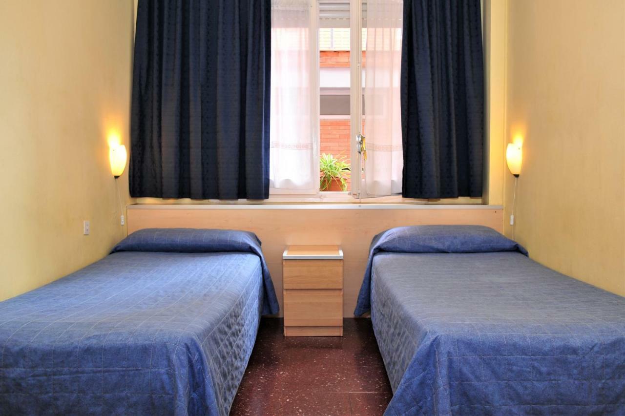 Twin Room,813313341:JPEG