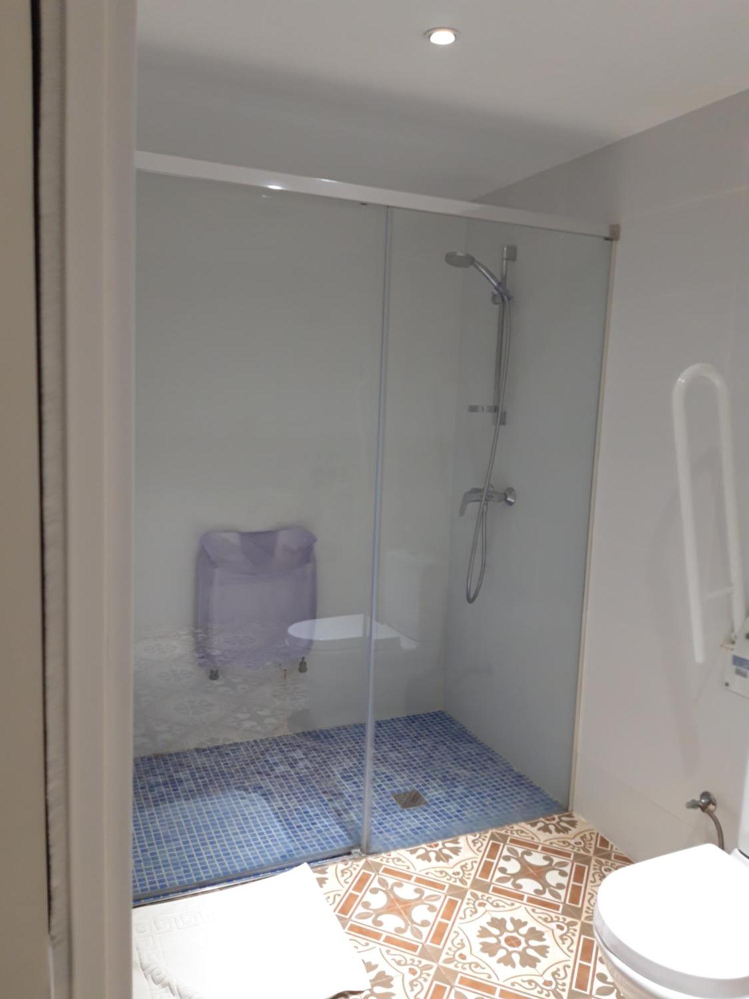 Camera Singola con Bagno Privato e Accesso Disabili