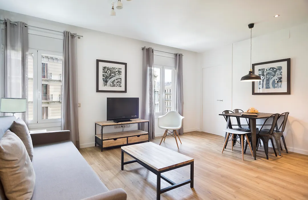 Amister Apartments-1