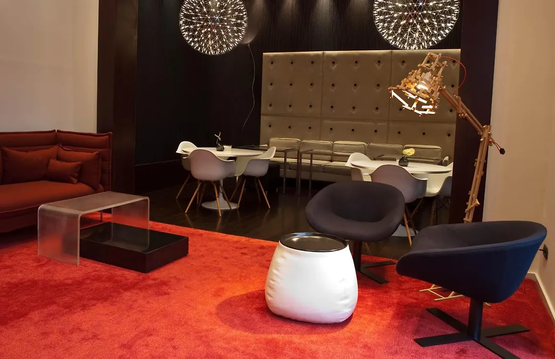 Sixtytwo Hotel-1