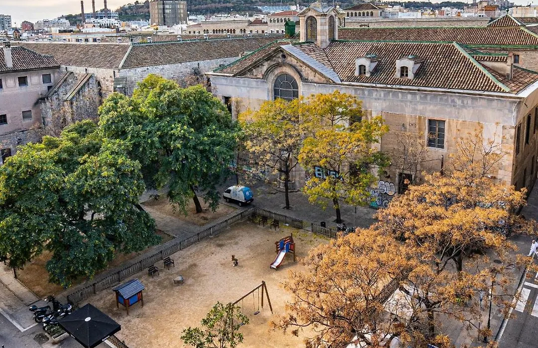 Hostal Iznájar Barcelona-1