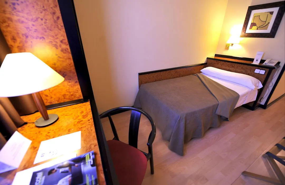 Hotel Glòries-1