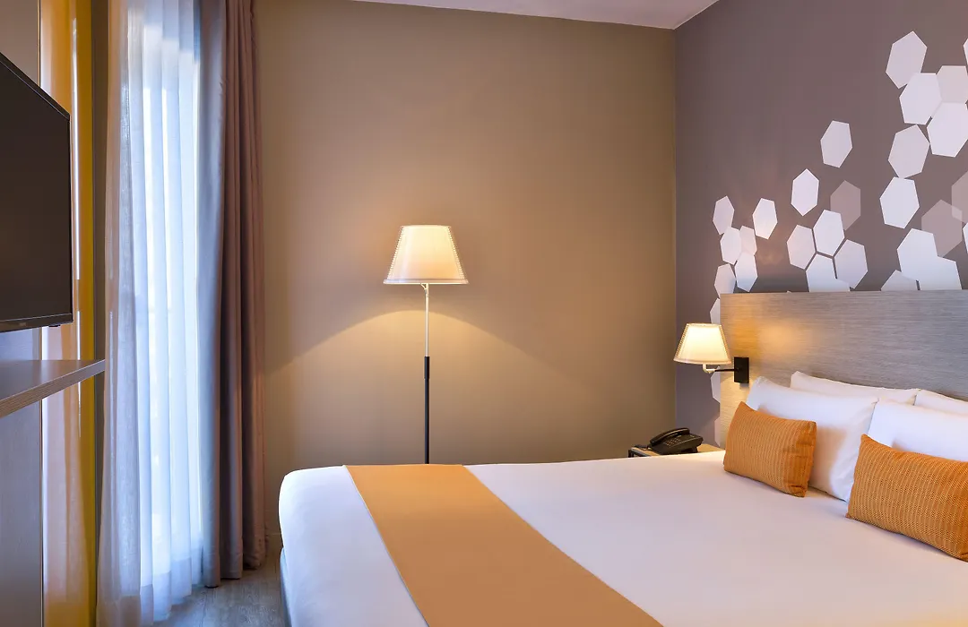 Citadines Ramblas Barcelona-1
