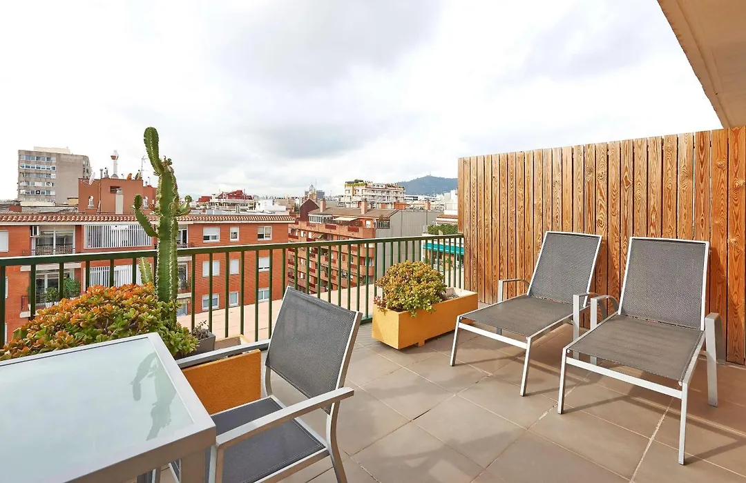 Nh Barcelona Les Corts-1