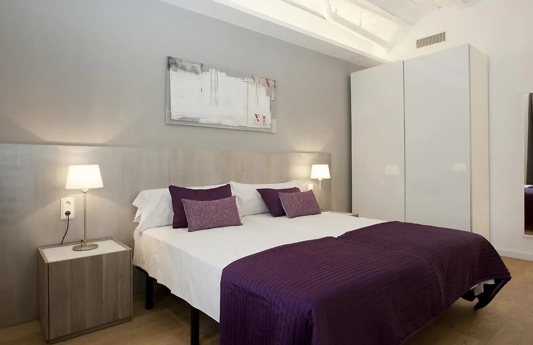 Rent Top Apartments Rambla Catalunya-1