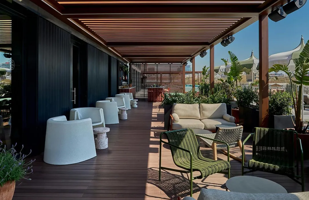 The Social Hub Barcelona Poblenou Extended Stay-1