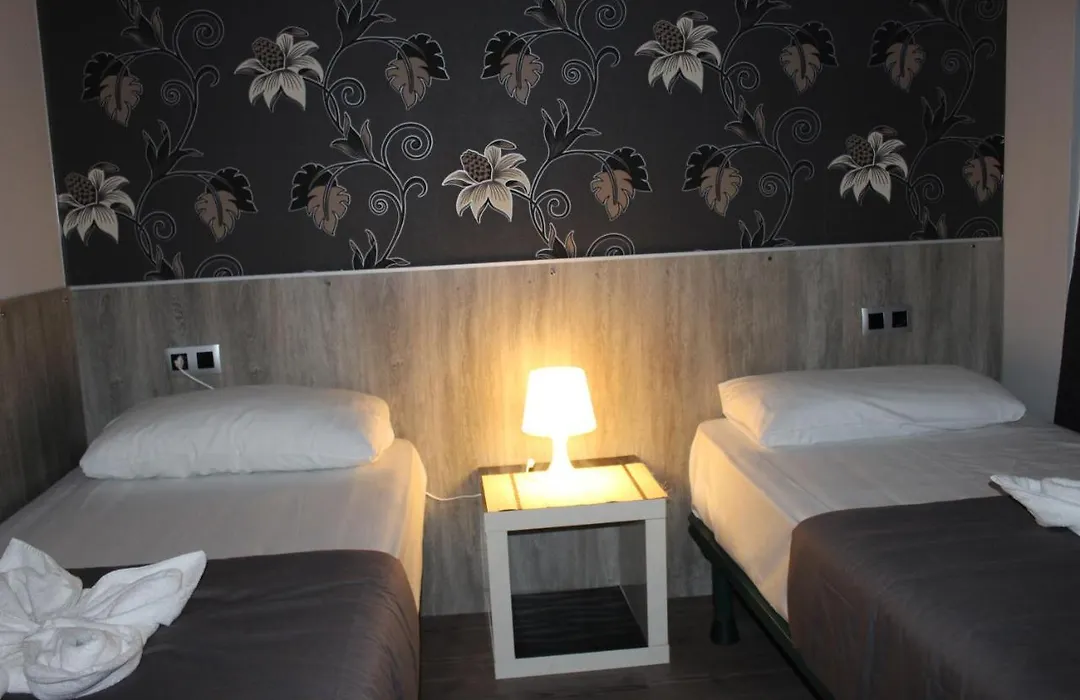 BCN Condal Hostal-1