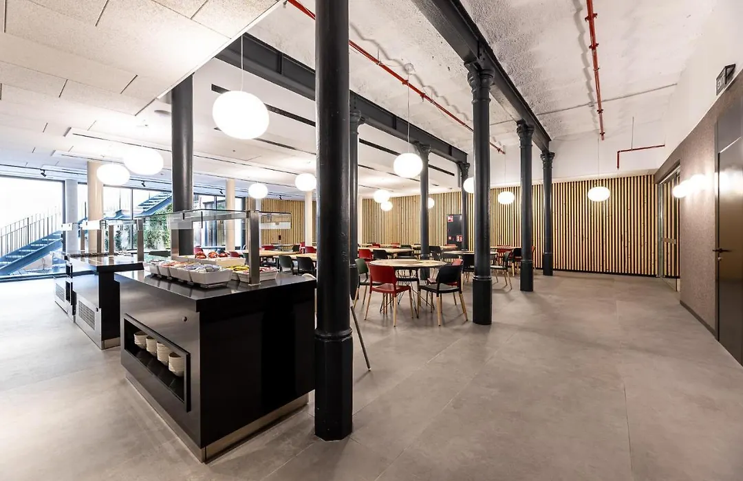 Hotel Raval House-1