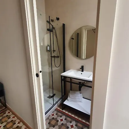 Hostal Lausanne-2