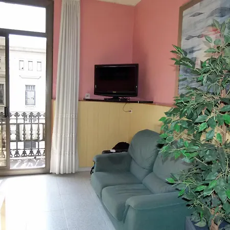 Hostal Nuevo Colon-2