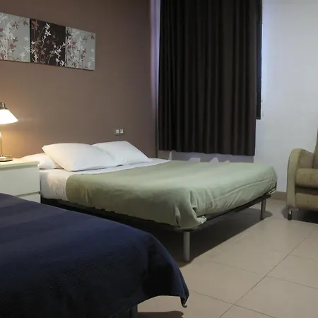 Hostal Lk Barcelona-2
