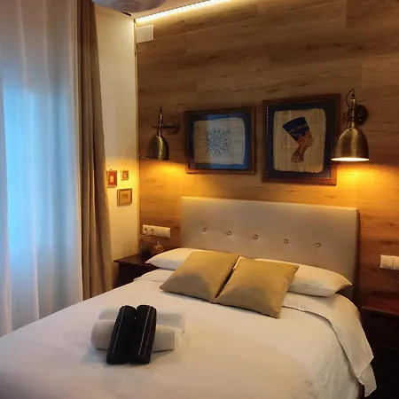 Private Rooms-2