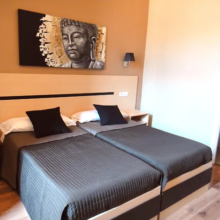 Hostal Live Natura Barcelona (Adults Only)-3