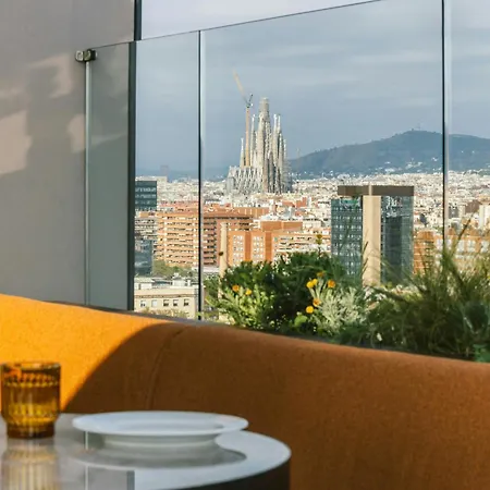 The Social Hub Barcelona Poblenou Extended Stay-3