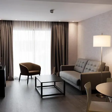 Hg City Suites Barcelona-3